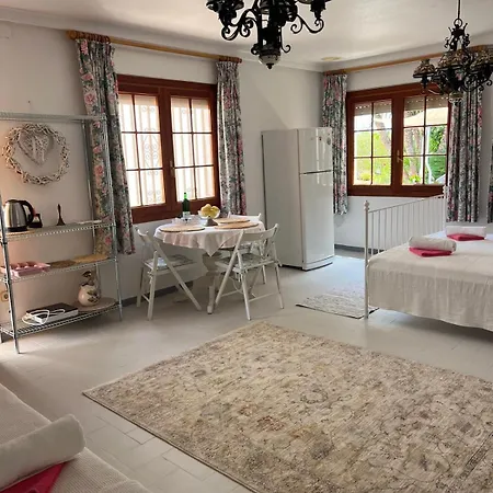 Romantico Wellness Casa Veronica Bed & Breakfast 4*